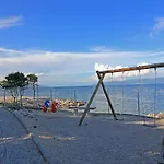 Apartment Gorgeous View, Close To The Beach, Pets Welcome, 33-2 Ravni