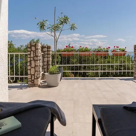 Lejlighed Gorgeous View, Close To The Beach, Pets Welcome, 33-2 Ravni