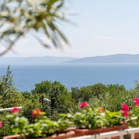 Gorgeous View, Close To The Beach, Pets Welcome, 33-2