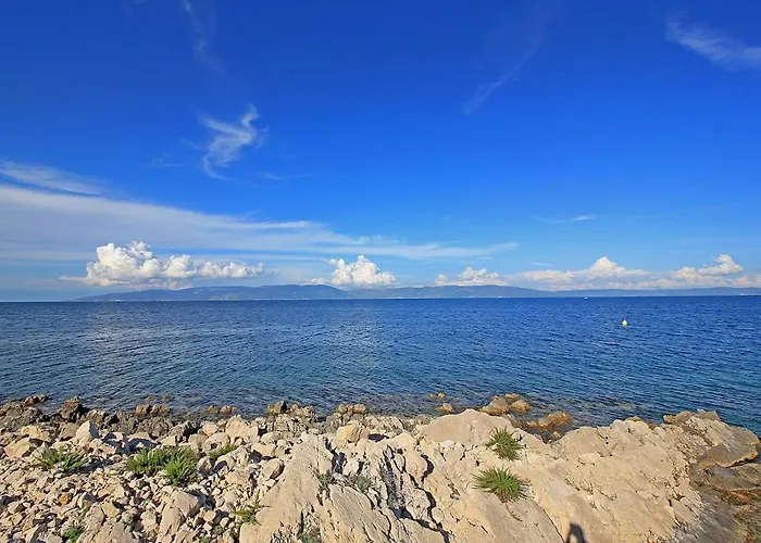 Apartman Gorgeous View, Close To The Beach, Pets Welcome, 33-2 Ravni